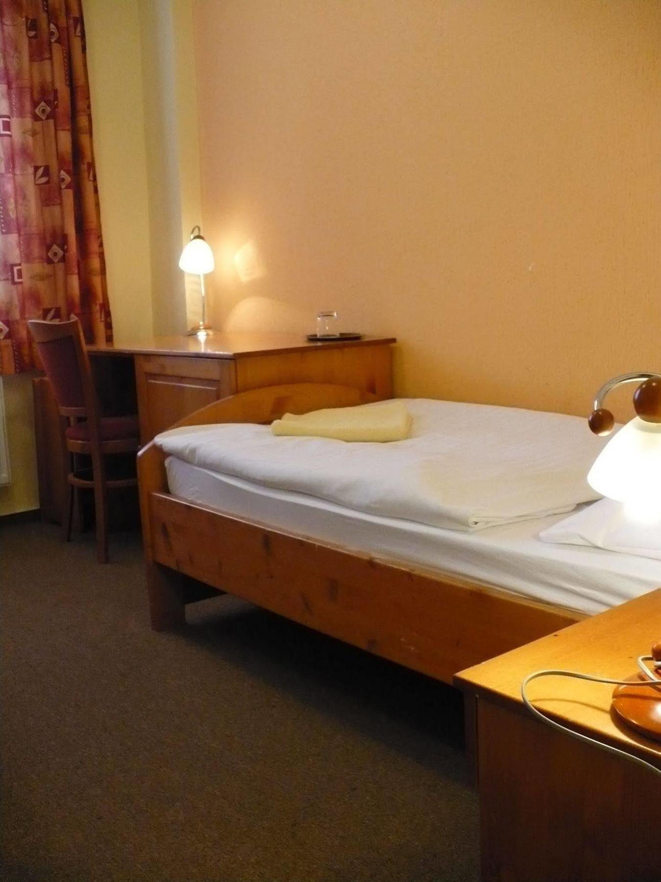 Motel Ranc Ruzomberok Buitenkant foto